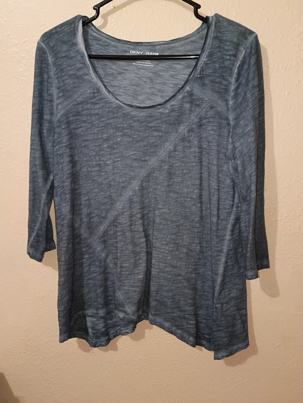 Dkny Size Medium Slate Blue Scoop Neck Long Sleeve Top